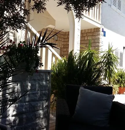 Apartment Ella