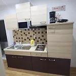 Ella Apartamento Makarska